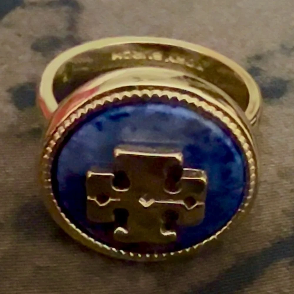 🆕 Tory Burch Authentic Gold And Blue Lapis Lazuli Round With Logo Ring Size 7